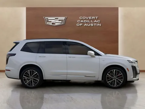 More photos of 2023 Cadillac XT6 Sport at Covert Cadillac, TX