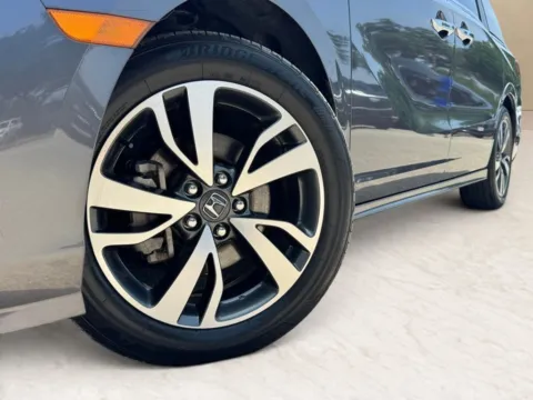 Photos of 2023 Honda Odyssey Touring for sale in Austin, TX at Covert Cadillac