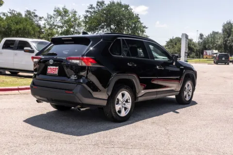 More photos of 2021 Toyota RAV4 Hybrid XLE at Covert Cadillac, TX