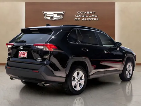 More photos of 2021 Toyota RAV4 Hybrid XLE at Covert Cadillac, TX