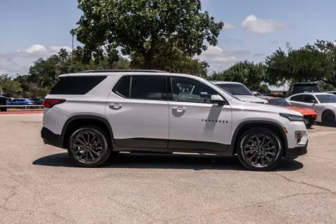 More photos of 2023 Chevrolet Traverse RS at Covert Cadillac, TX
