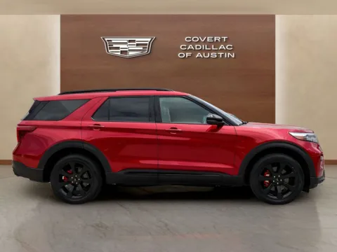 More photos of 2023 Ford Explorer ST at Covert Cadillac, TX