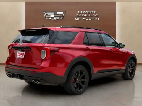 More photos of 2023 Ford Explorer ST at Covert Cadillac, TX