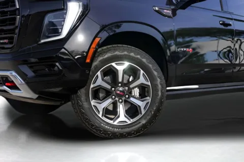 More photos of 2025 GMC Yukon AT4 Ultimate at Covert Cadillac, TX