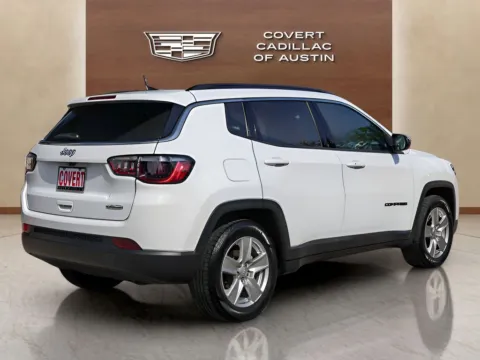 More photos of 2022 Jeep Compass Latitude at Covert Cadillac, TX