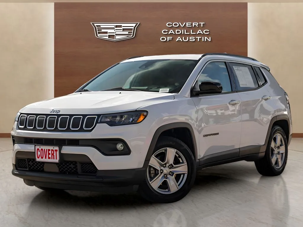 White 2022 Jeep Compass Latitude for sale in Austin, TX