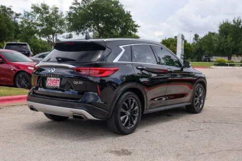 More photos of 2019 INFINITI QX50 LUXE at Covert Cadillac, TX