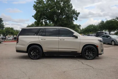More photos of 2023 Cadillac Escalade Sport Platinum at Covert Cadillac, TX