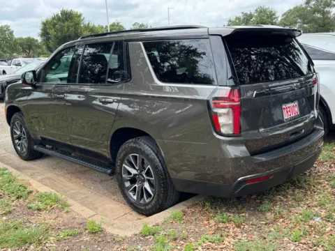 More photos of 2021 Chevrolet Tahoe Z71 at Covert Cadillac, TX
