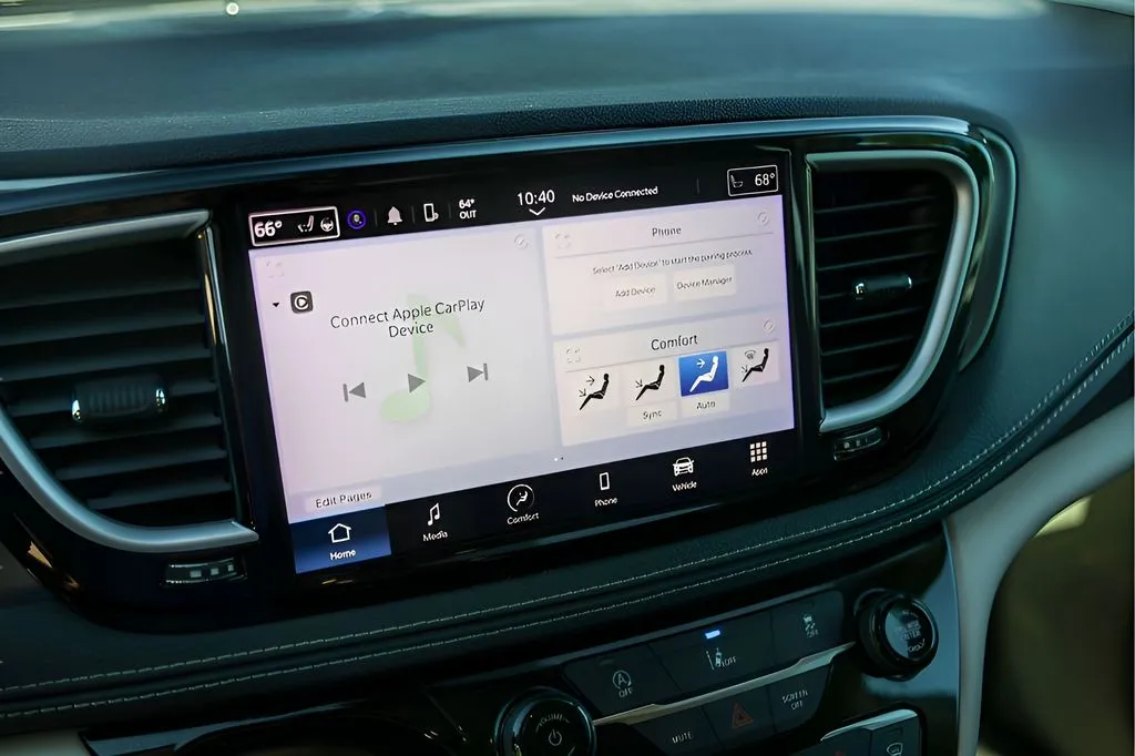 Chrysler Pacifica photo 19