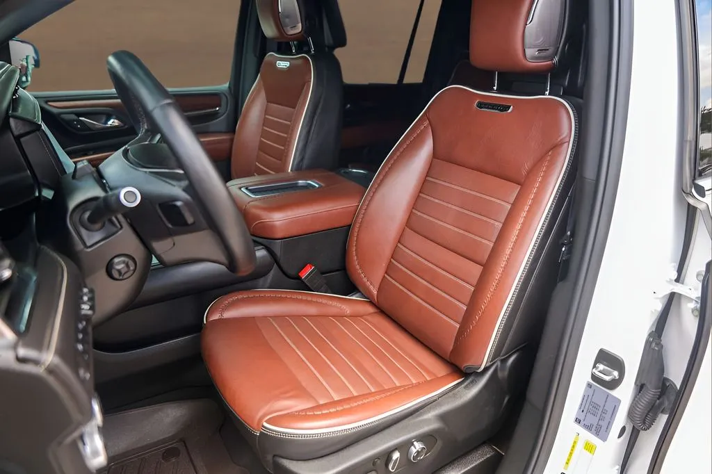GMC Yukon XL photo 7
