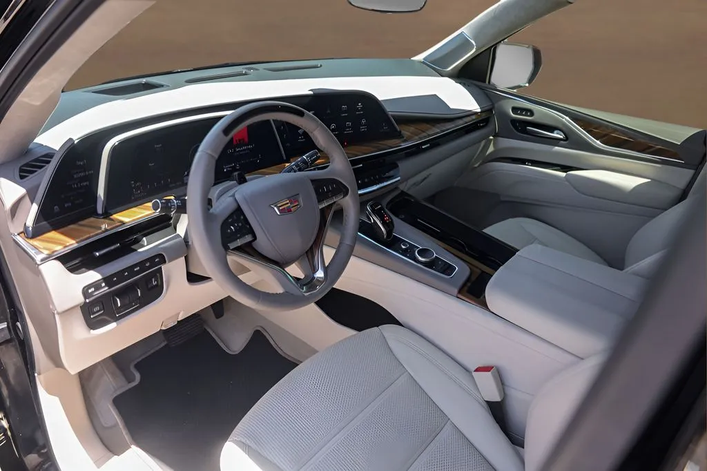 Cadillac Escalade photo 10
