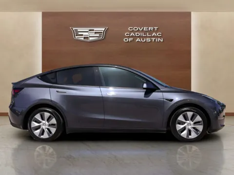 More photos of 2022 Tesla Model Y Long Range at Covert Cadillac, TX