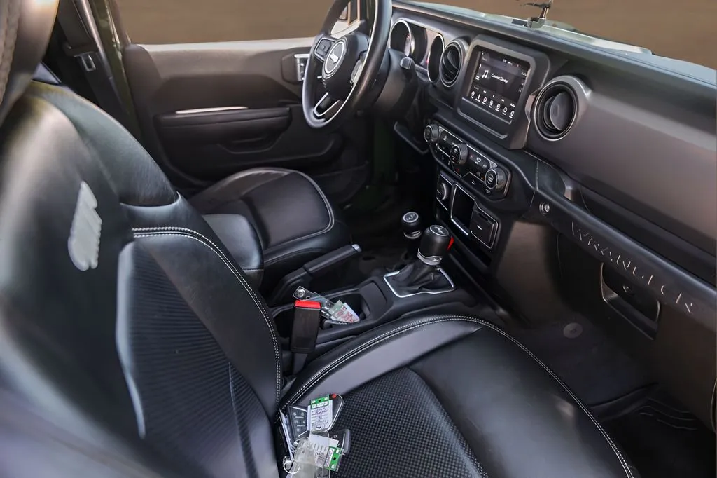 Jeep Wrangler photo 27