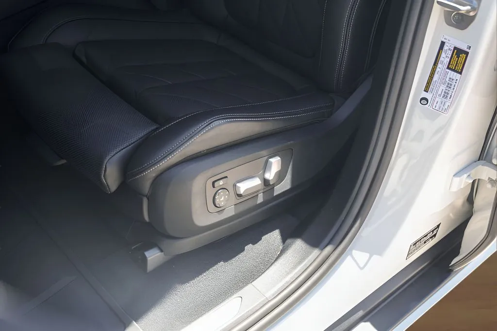 BMW X5 photo 8