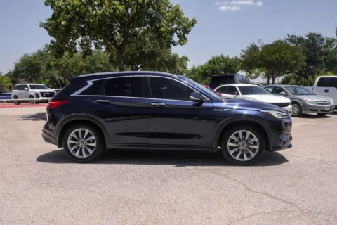 More photos of 2021 INFINITI QX50 LUXE at Covert Cadillac, TX