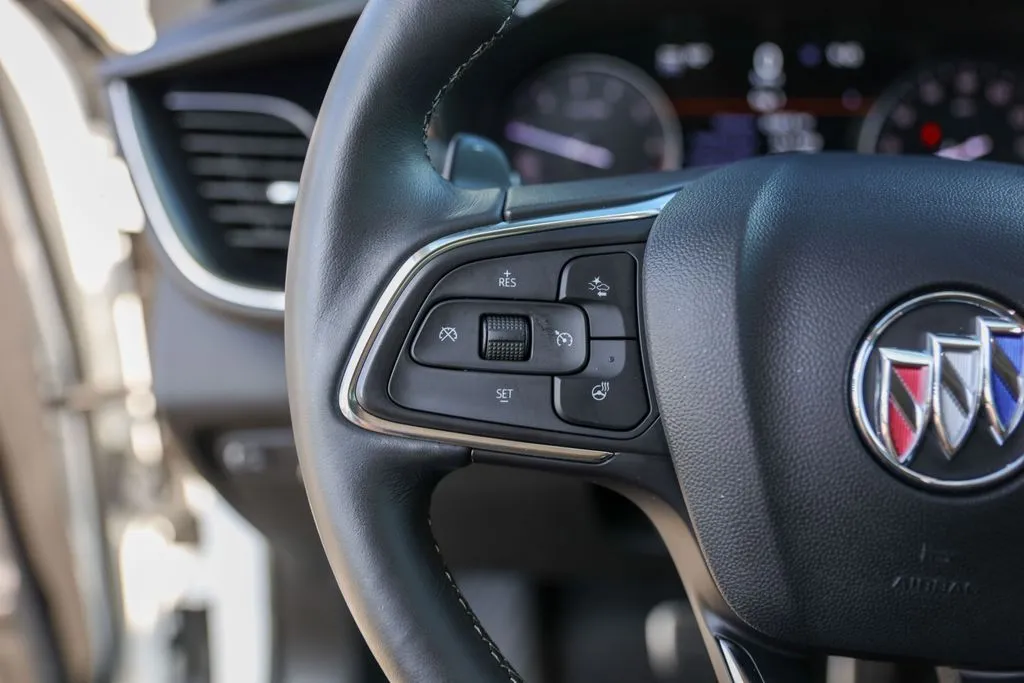 Buick Envision photo 14