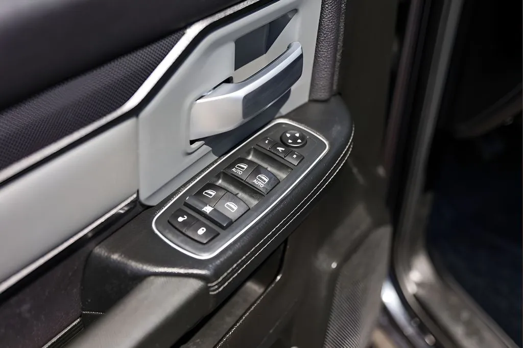 Ram 2500 photo 23