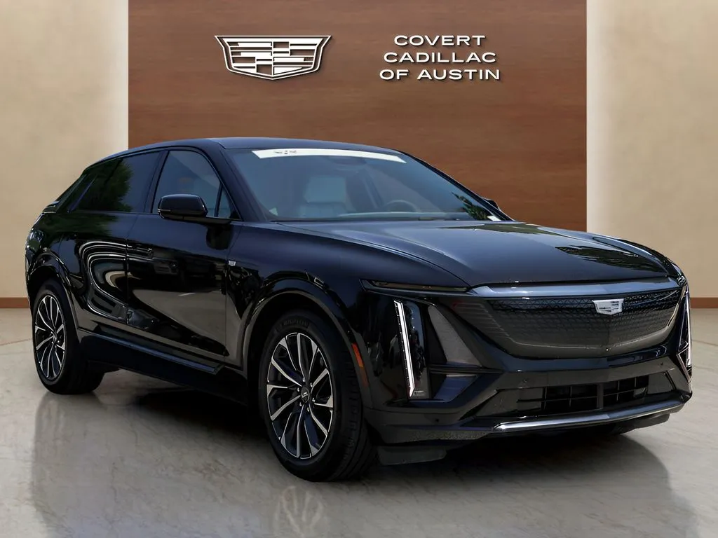 Cadillac Lyriq photo 6