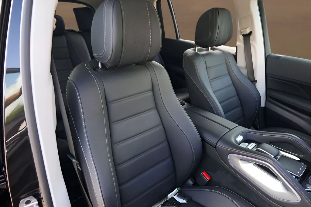 Mercedes-Benz GLS photo 32