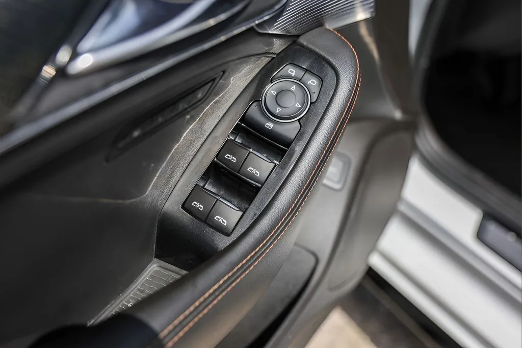 Cadillac CT5 photo 23