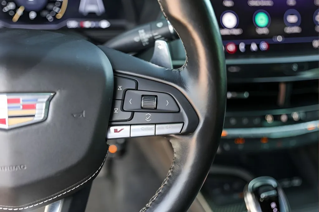 Cadillac CT5 photo 13