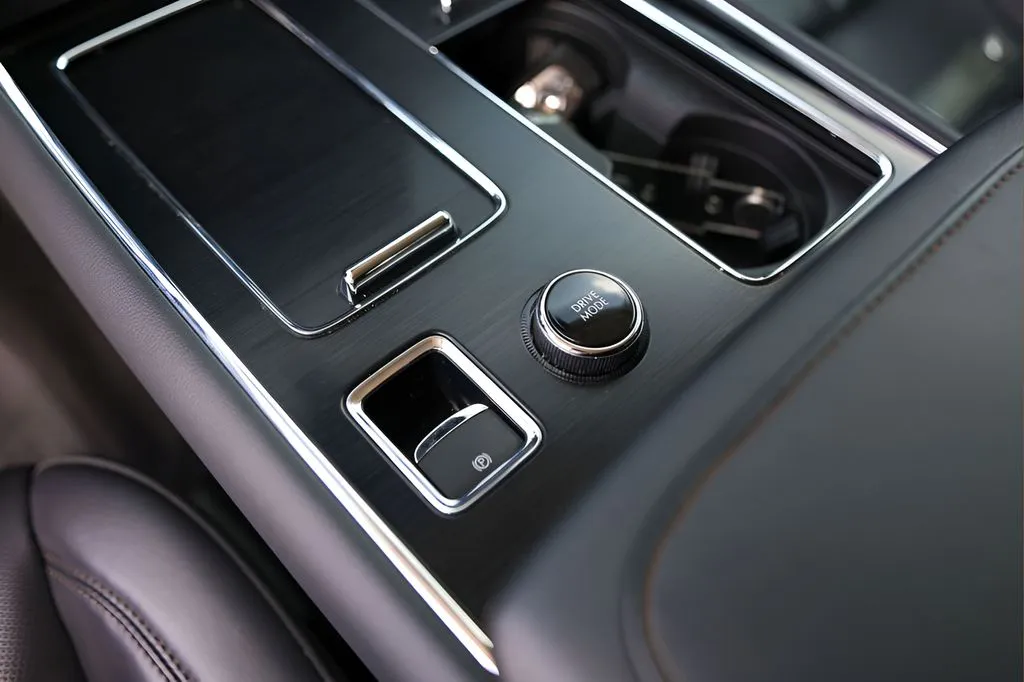 Lincoln Aviator photo 18