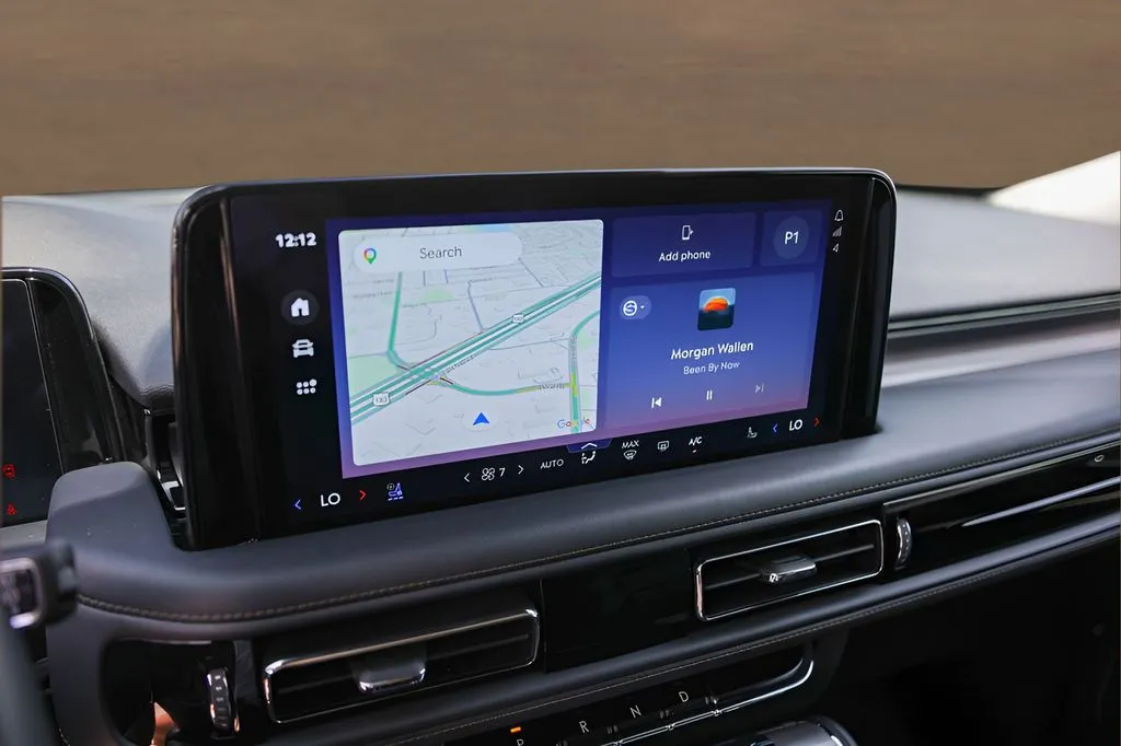 Lincoln Aviator photo 15