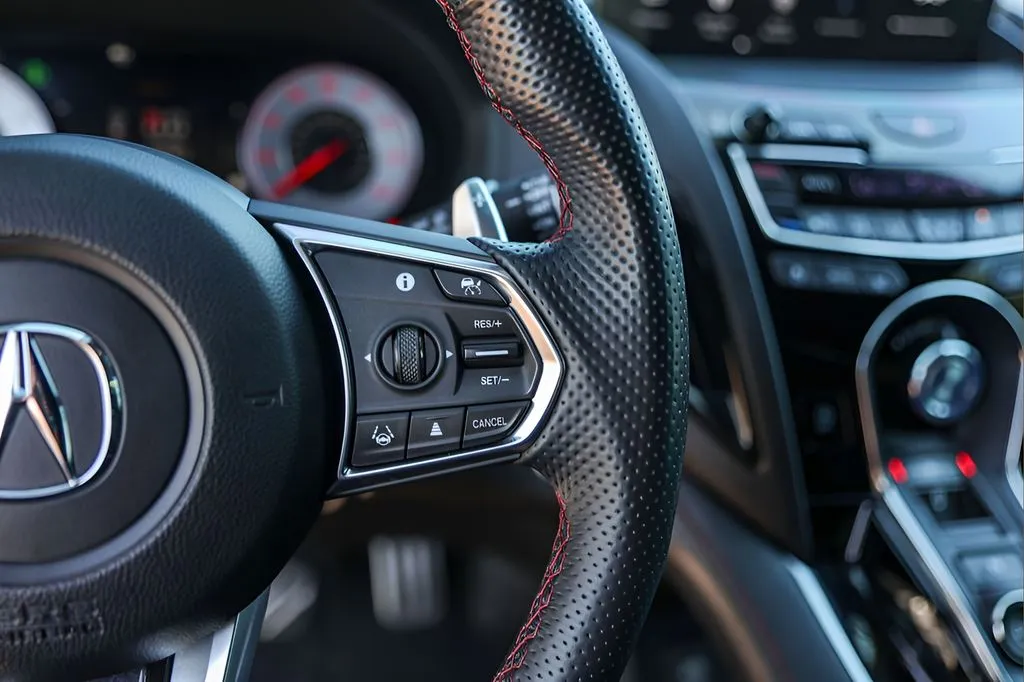Acura RDX photo 13