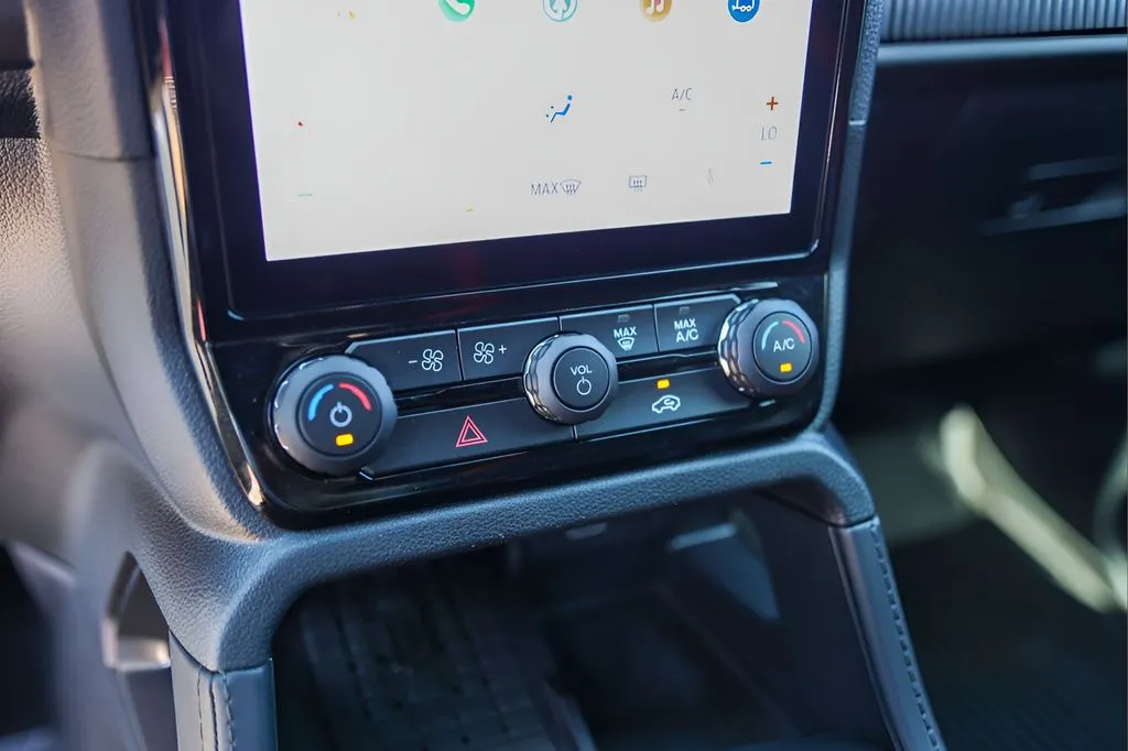 Ford Ranger photo 18