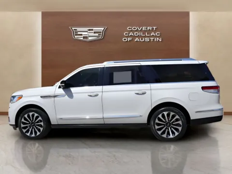 Photos of 2022 Lincoln Navigator L Reserve for sale in Austin, TX at Covert Cadillac