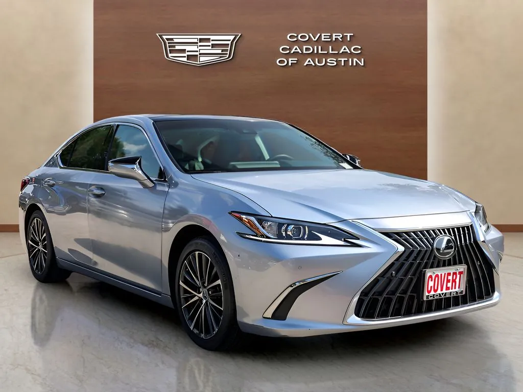 Lexus ES photo 6