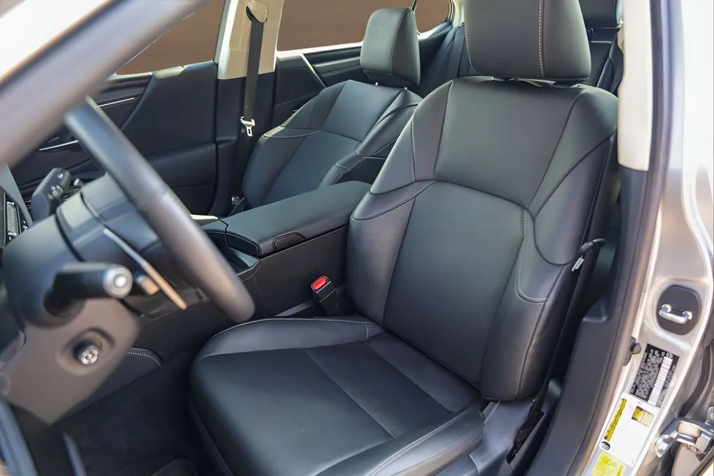 Lexus ES photo 7