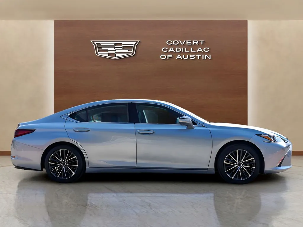 Lexus ES photo 5