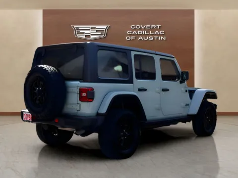 More photos of 2023 Jeep Wrangler Rubicon 20th Anniversary Edition 4xe at Covert Cadillac, TX