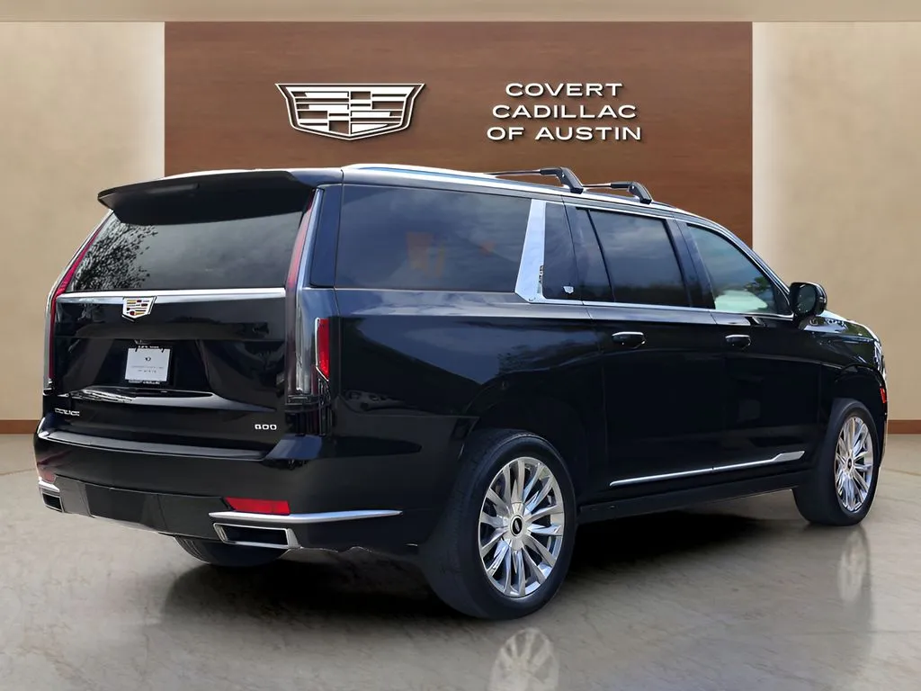 Cadillac Escalade ESV photo 4