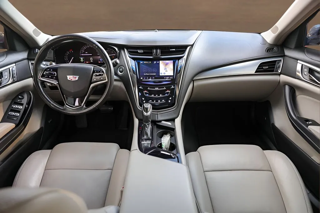Cadillac CTS photo 25