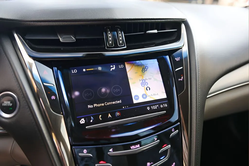 Cadillac CTS photo 15