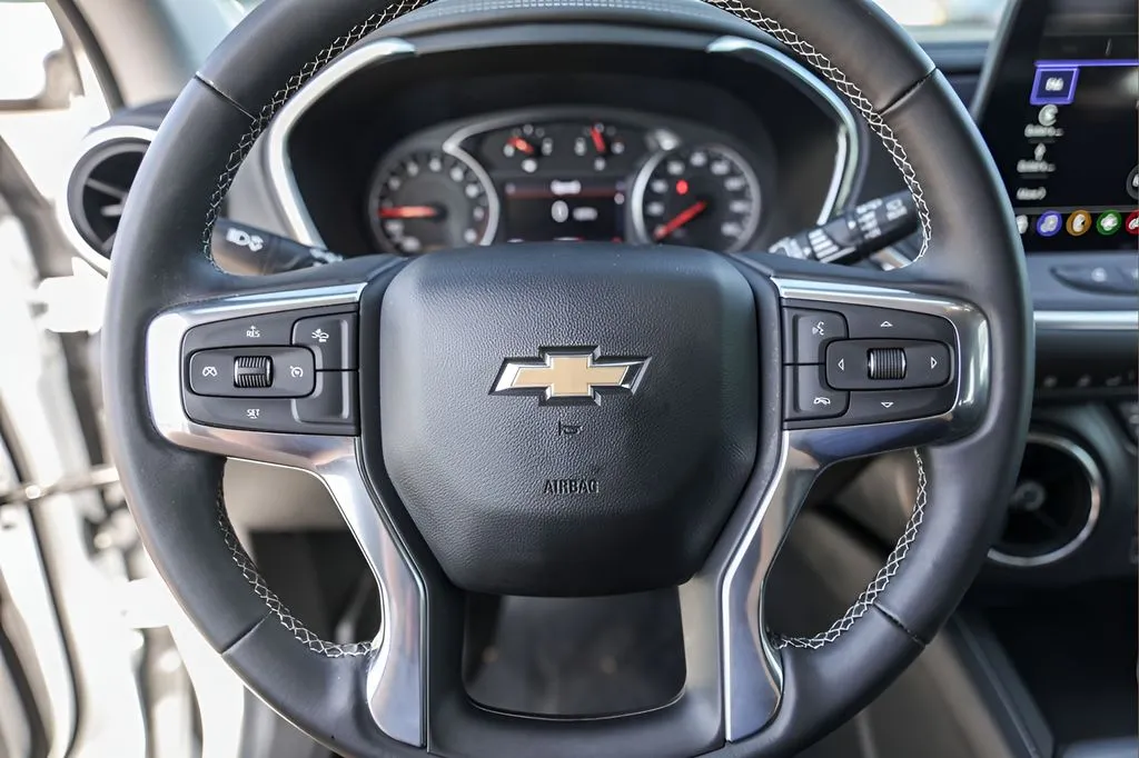 Chevrolet Blazer photo 12