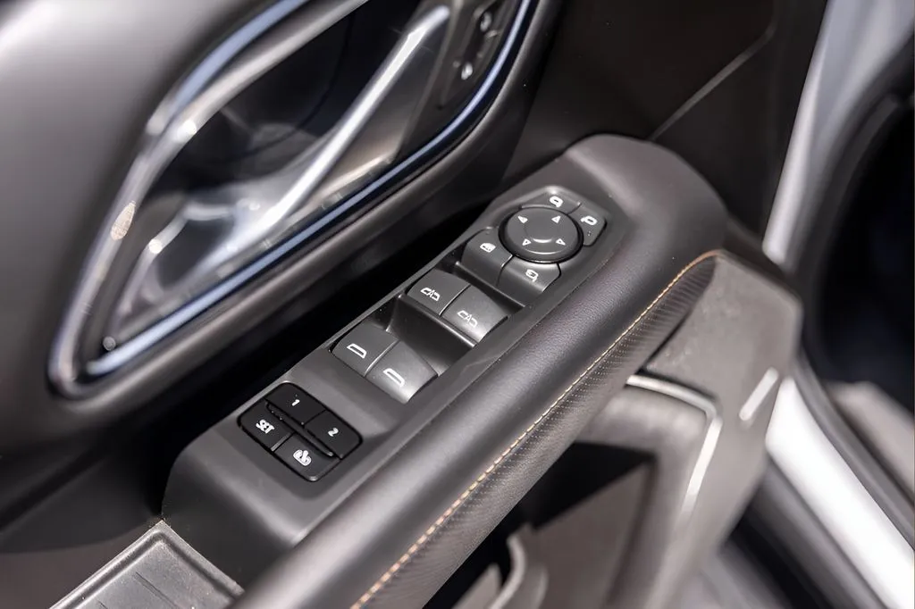 GMC Yukon photo 22