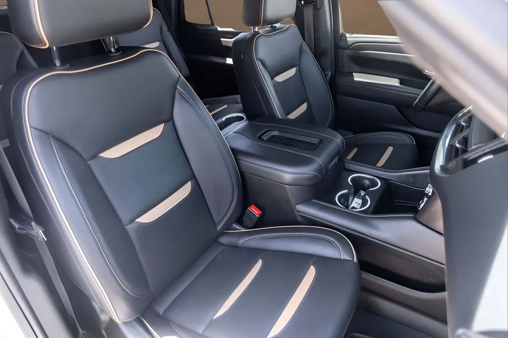 GMC Yukon photo 31