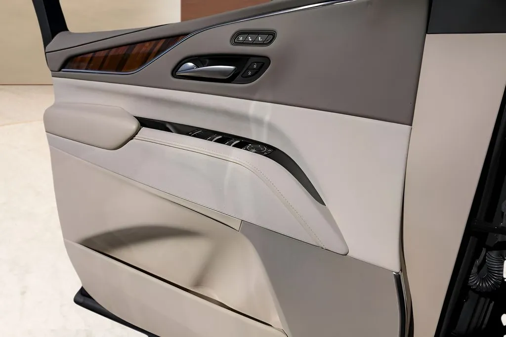 Cadillac Escalade photo 28