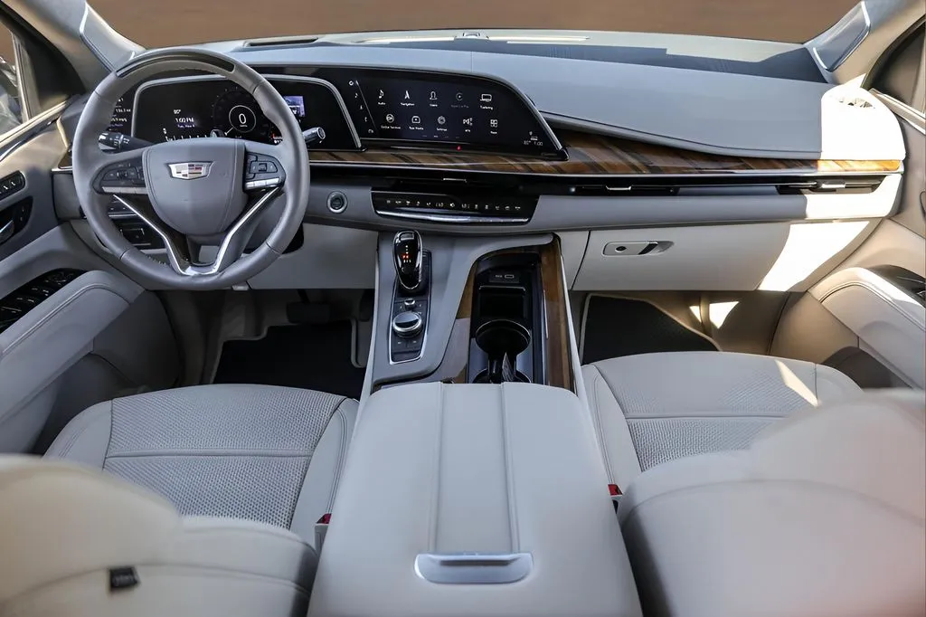 Cadillac Escalade photo 25
