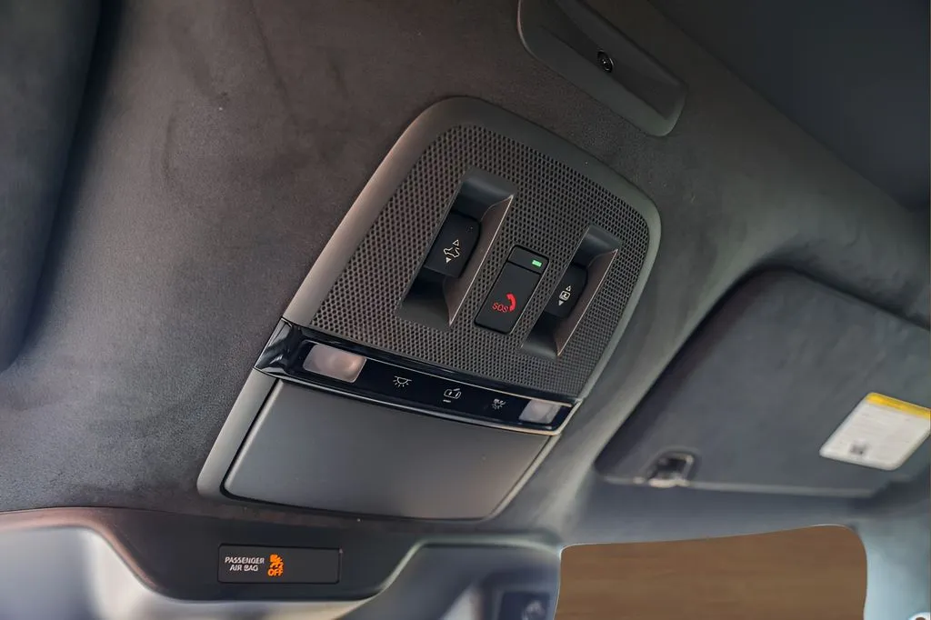 Infiniti QX80 photo 20