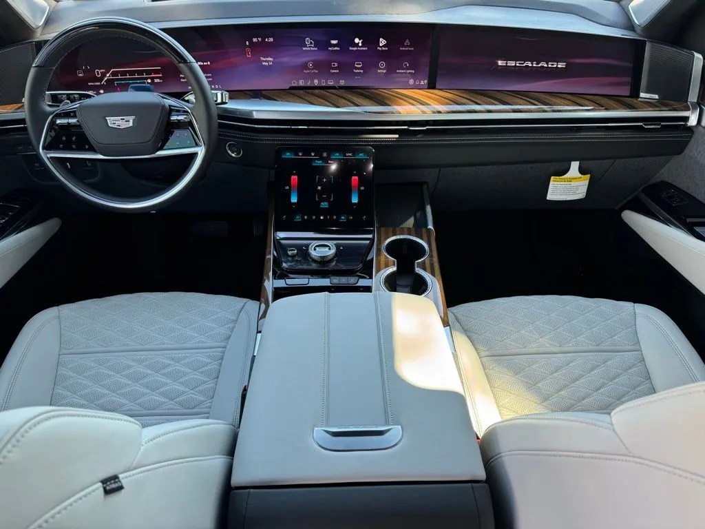 Cadillac Escalade photo 22