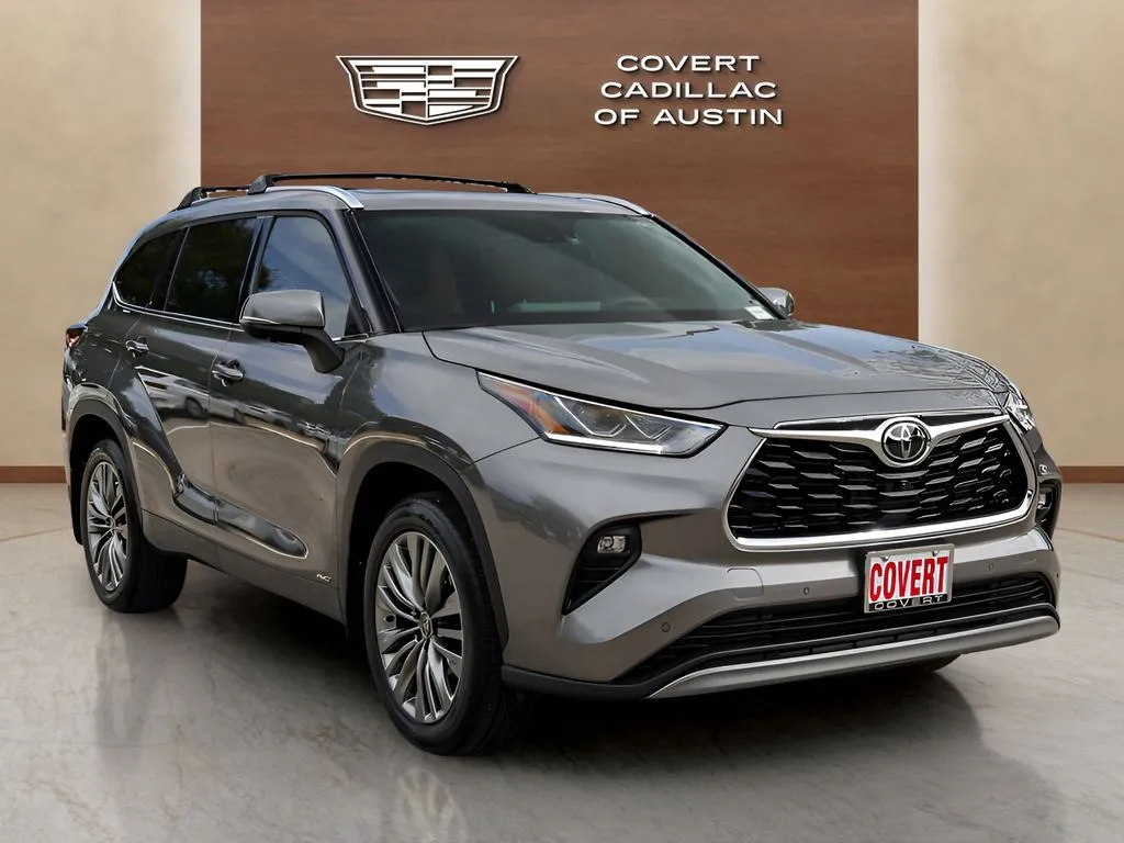 Toyota Highlander photo 6