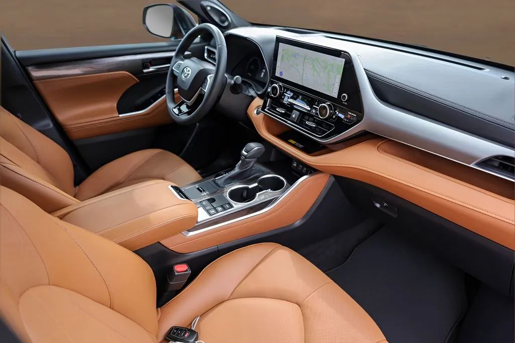 Toyota Highlander photo 32