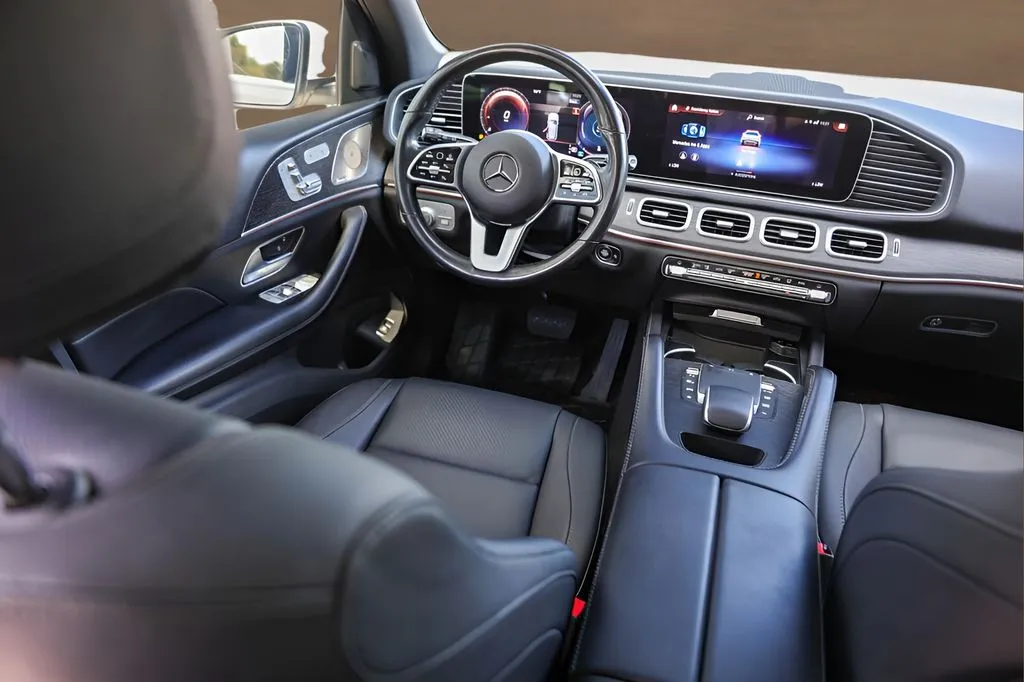 Mercedes-Benz GLE photo 28