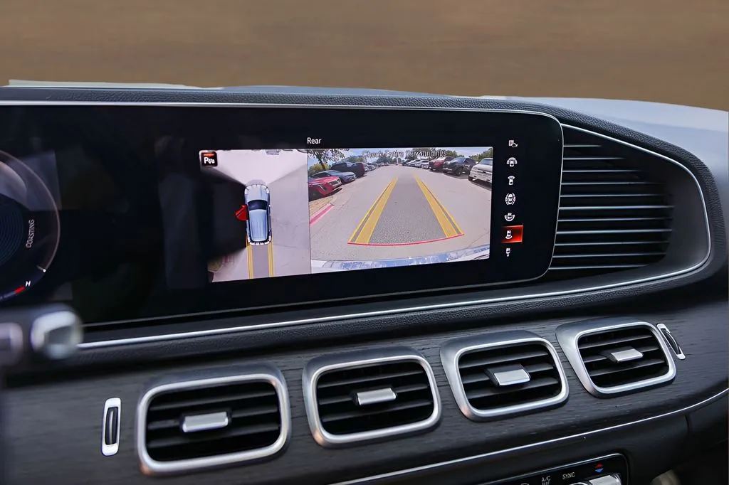 Mercedes-Benz GLE photo 17