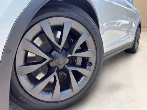 More photos of 2023 Tesla Model X at Covert Cadillac, TX